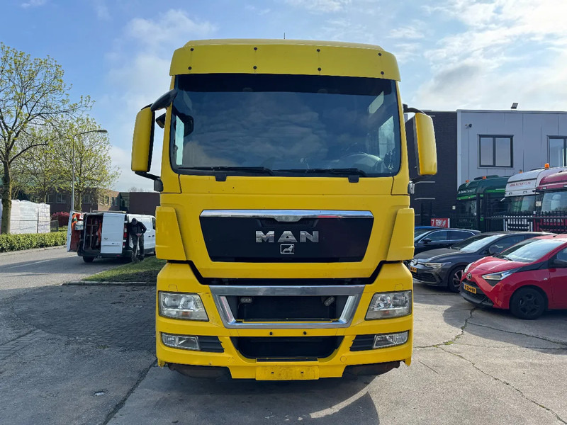 MAN TGX 26.360 6X2 - EURO 5 + ZEPRO LIFT + LIFT/STEERING AXLE - Truk box: gambar 2 MAN TGX 26.360 6X2 - EURO 5 + ZEPRO LIFT + LIFT/STEERING AXLE - Truk box: gambar 2