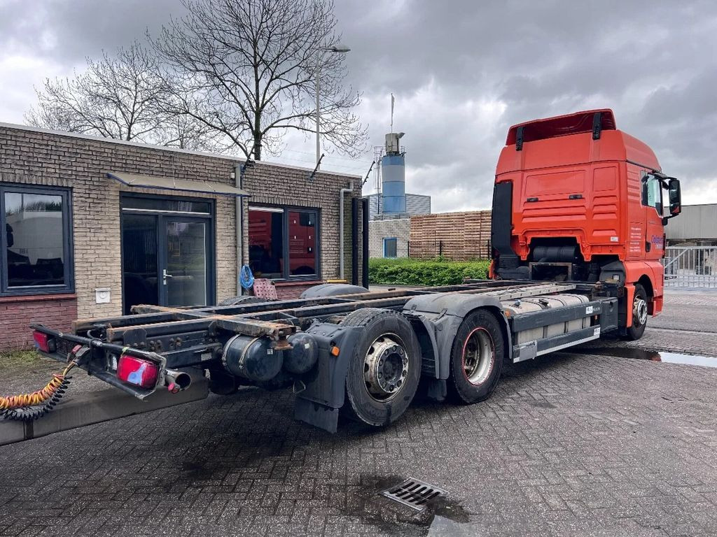 Pengangkut kontainer/ Container truck MAN TGX 26.440 XLX 6X2 + HANGER EURO 5 - BDF CHASSIS: gambar 8