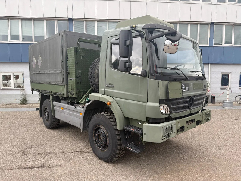 Mercedes-Benz ATEGO 1018 A 4X4 ONLY 63965 KM - Truk dengan terpal samping: gambar 3 Mercedes-Benz ATEGO 1018 A 4X4 ONLY 63965 KM - Truk dengan terpal samping: gambar 3