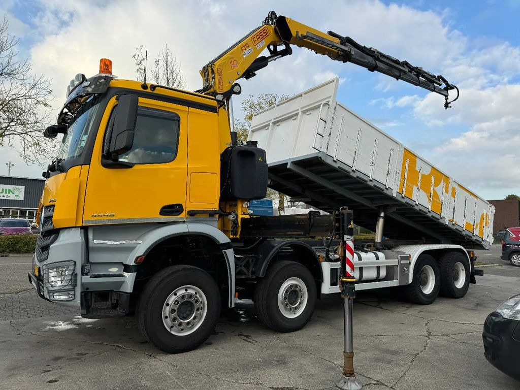 Mercedes-Benz Actros 4448 - 8X4 + EURO 6 + FASSI F315 + REMOTE - Truk flatbed, Truk derek: gambar 1 Mercedes-Benz Actros 4448 - 8X4 + EURO 6 + FASSI F315 + REMOTE - Truk flatbed, Truk derek: gambar 1