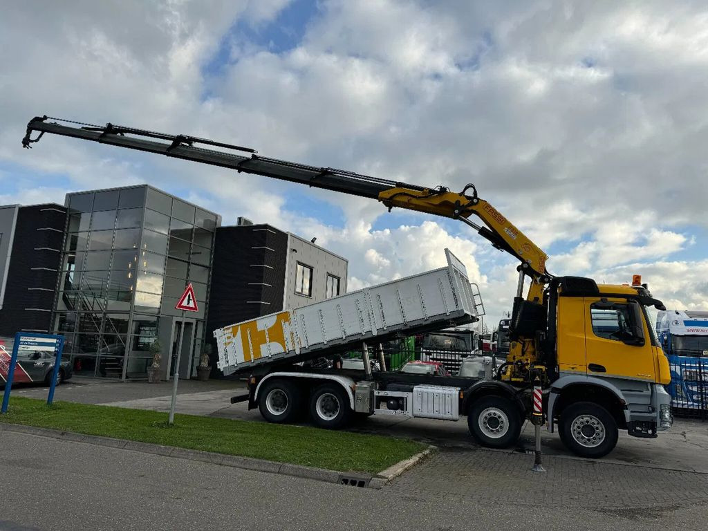 Mercedes-Benz Actros 4448 - 8X4 + EURO 6 + FASSI F315 + REMOTE - Truk flatbed, Truk derek: gambar 3 Mercedes-Benz Actros 4448 - 8X4 + EURO 6 + FASSI F315 + REMOTE - Truk flatbed, Truk derek: gambar 3