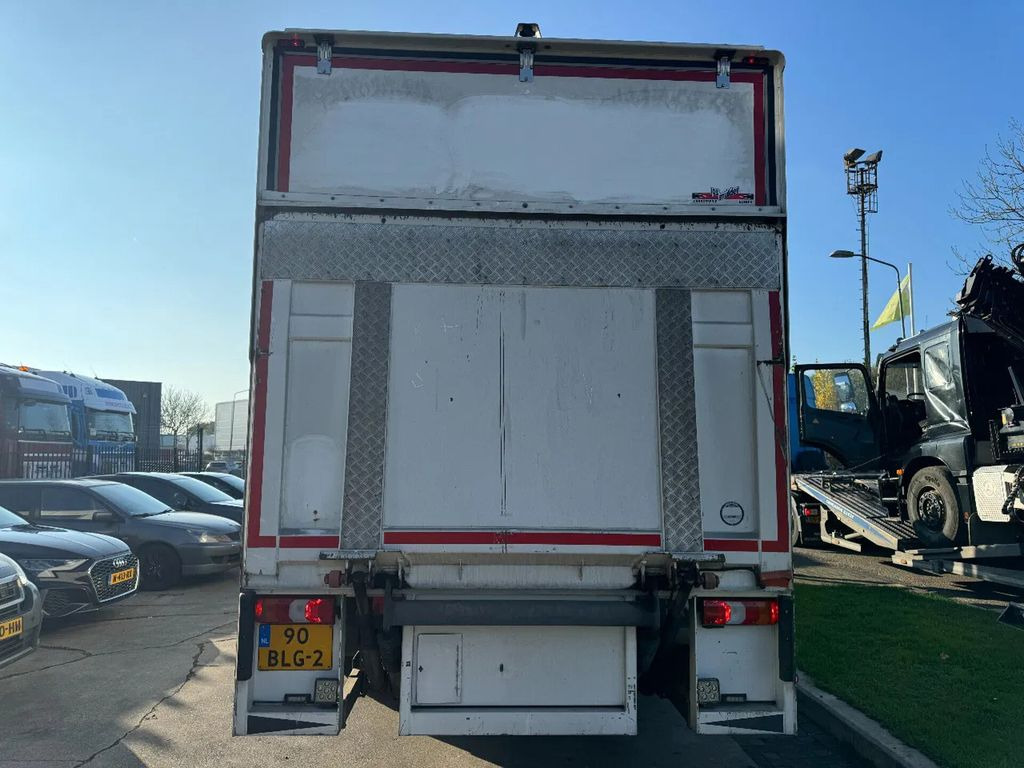 Mercedes-Benz Antos 1924 - 4X2 - EURO 6 + DHOLLANDIA LIFT + ON - Truk box: gambar 5 Mercedes-Benz Antos 1924 - 4X2 - EURO 6 + DHOLLANDIA LIFT + ON - Truk box: gambar 5