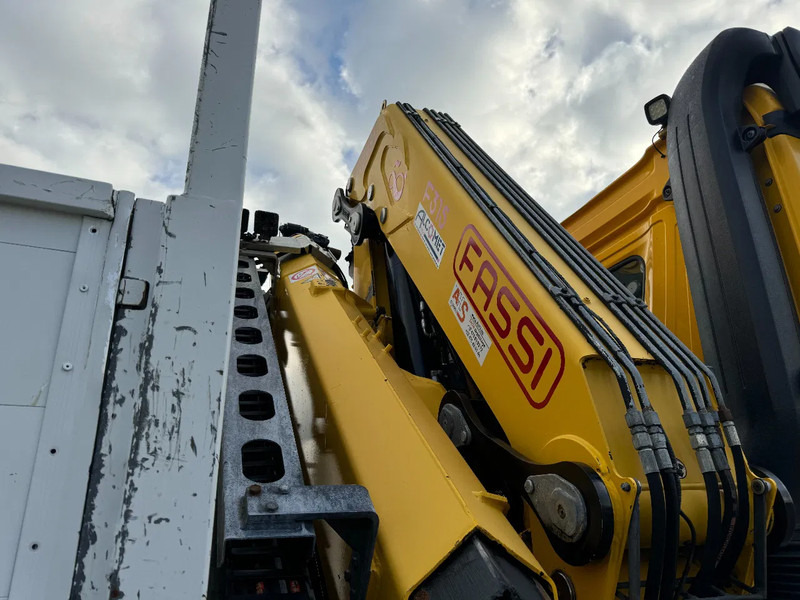 Mercedes-Benz Arocs 4448 8X4 + EURO 6 + FASSI F315 + REMOTE + KIPPER + STEERING AXLE - Truk jungkit, Truk derek: gambar 5 Mercedes-Benz Arocs 4448 8X4 + EURO 6 + FASSI F315 + REMOTE + KIPPER + STEERING AXLE - Truk jungkit, Truk derek: gambar 5