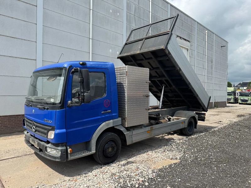 Mercedes-Benz Atego 815 4X2 3 WAY KIPPER FULL STEEL MANUAL GEAR - Truk jungkit: gambar 1 Mercedes-Benz Atego 815 4X2 3 WAY KIPPER FULL STEEL MANUAL GEAR - Truk jungkit: gambar 1