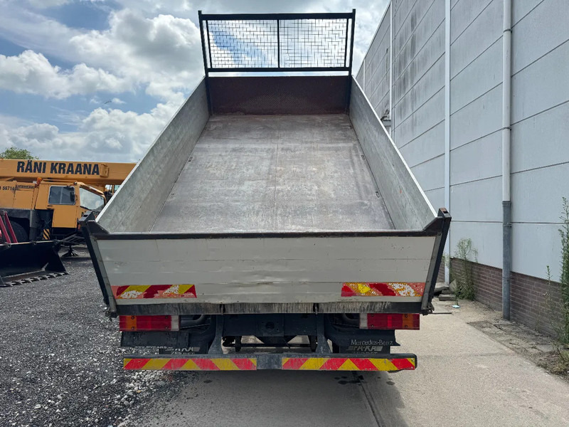 Mercedes-Benz Atego 815 4X2 3 WAY KIPPER FULL STEEL MANUAL GEAR - Truk jungkit: gambar 4 Mercedes-Benz Atego 815 4X2 3 WAY KIPPER FULL STEEL MANUAL GEAR - Truk jungkit: gambar 4