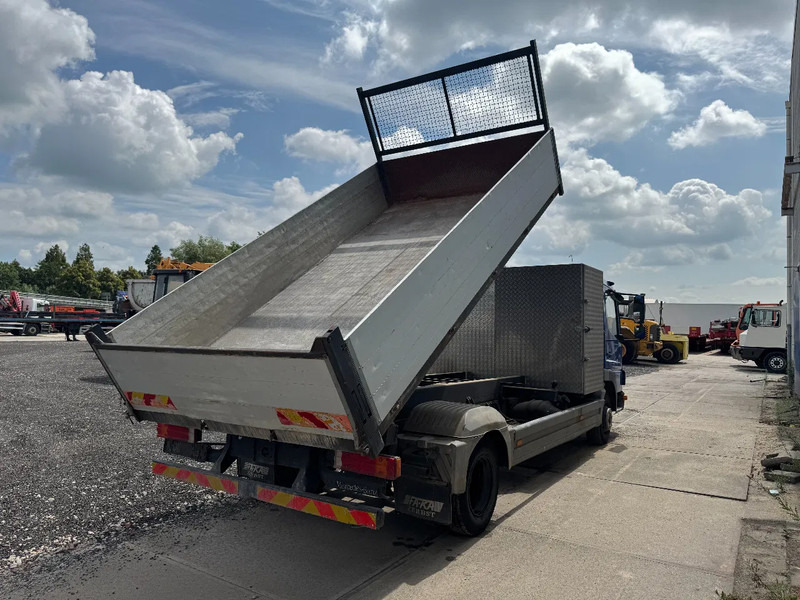 Mercedes-Benz Atego 815 4X2 3 WAY KIPPER FULL STEEL MANUAL GEAR - Truk jungkit: gambar 3 Mercedes-Benz Atego 815 4X2 3 WAY KIPPER FULL STEEL MANUAL GEAR - Truk jungkit: gambar 3