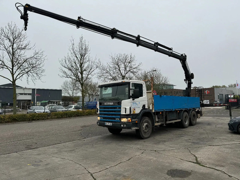 Scania P124-360 6X4 EURO 2 HIAB 200 C-5 ALL 2000 - Truk derek: gambar 2 Scania P124-360 6X4 EURO 2 HIAB 200 C-5 ALL 2000 - Truk derek: gambar 2