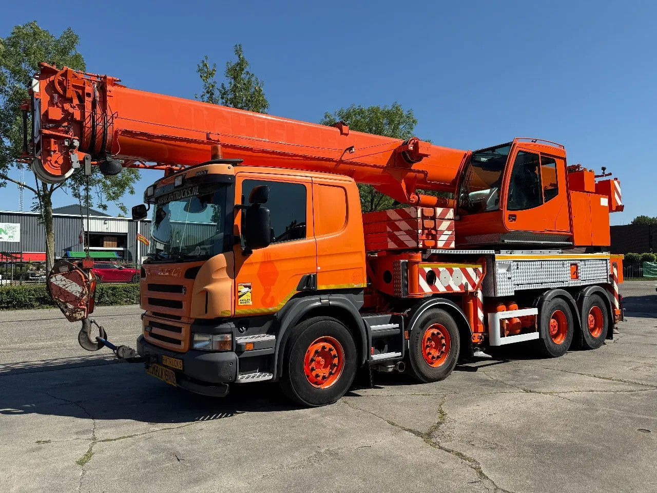 Scania P380 8X4 + FAUN HK40 + FLYJIB + BALLASTBL. 6,9 T - Truk derek: gambar 3 Scania P380 8X4 + FAUN HK40 + FLYJIB + BALLASTBL. 6,9 T - Truk derek: gambar 3