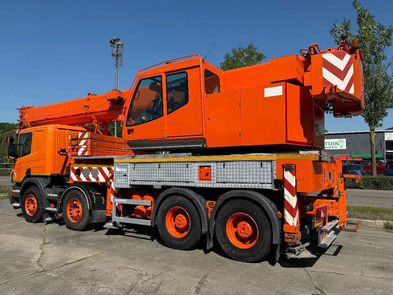 Scania P380 8X4 + FAUN HK40 + FLYJIB + BALLASTBL. 6,9 T - Truk derek: gambar 4 Scania P380 8X4 + FAUN HK40 + FLYJIB + BALLASTBL. 6,9 T - Truk derek: gambar 4