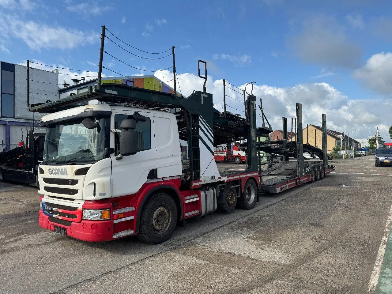 Scania P440 6X2 HUNWICK CAR TRANSPORT RHD - Truk pengangkut mobil: gambar 2 Scania P440 6X2 HUNWICK CAR TRANSPORT RHD - Truk pengangkut mobil: gambar 2