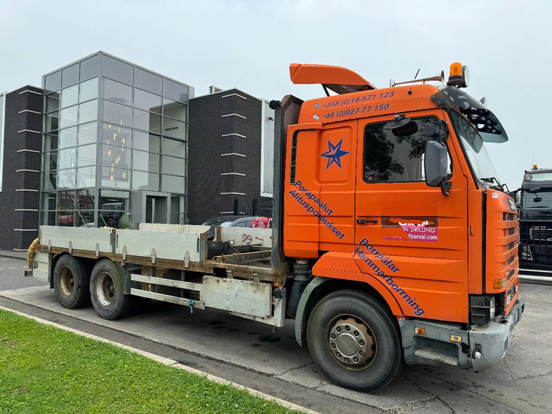 Scania R143-500 V8 6X4 + MANUAL GEARBOX - Truk flatbed: gambar 3 Scania R143-500 V8 6X4 + MANUAL GEARBOX - Truk flatbed: gambar 3