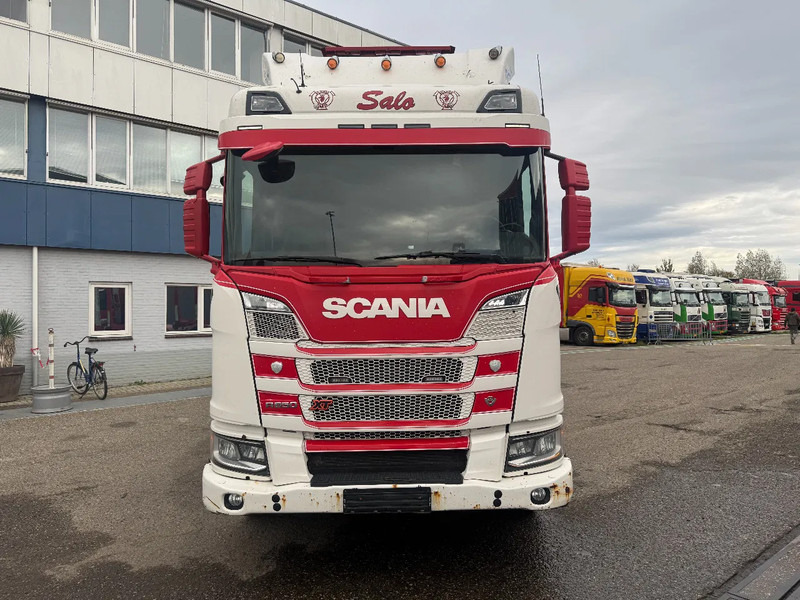 Scania R650 V8 NGS XT 8X4 EURO 6 - Truk flatbed: gambar 2 Scania R650 V8 NGS XT 8X4 EURO 6 - Truk flatbed: gambar 2