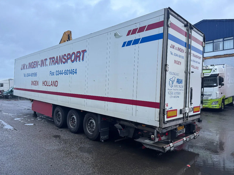 Schmitz Cargobull SKO 24 THERMO KING SL 200E D/E - Semi-trailer berpendingin: gambar 4 Schmitz Cargobull SKO 24 THERMO KING SL 200E D/E - Semi-trailer berpendingin: gambar 4