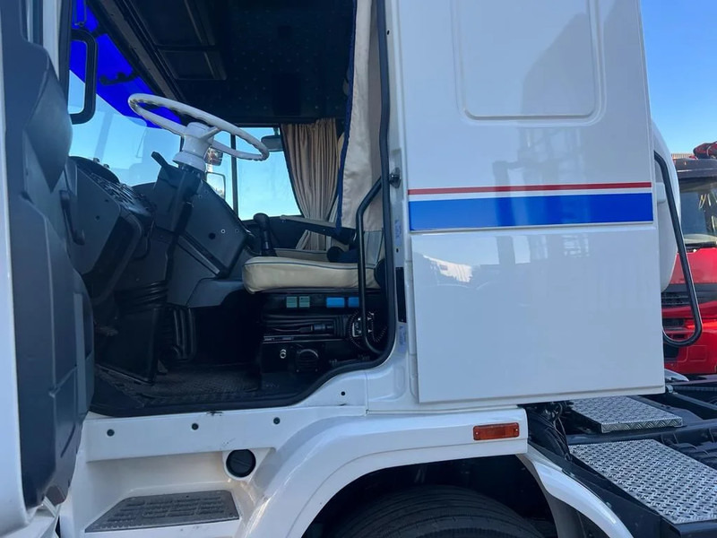 Leasing DAF 95.400 4X2 RESTORED/RESTAURIERT/GERESTAUREERD DAF 95.400 4X2 RESTORED/RESTAURIERT/GERESTAUREERD: gambar 13