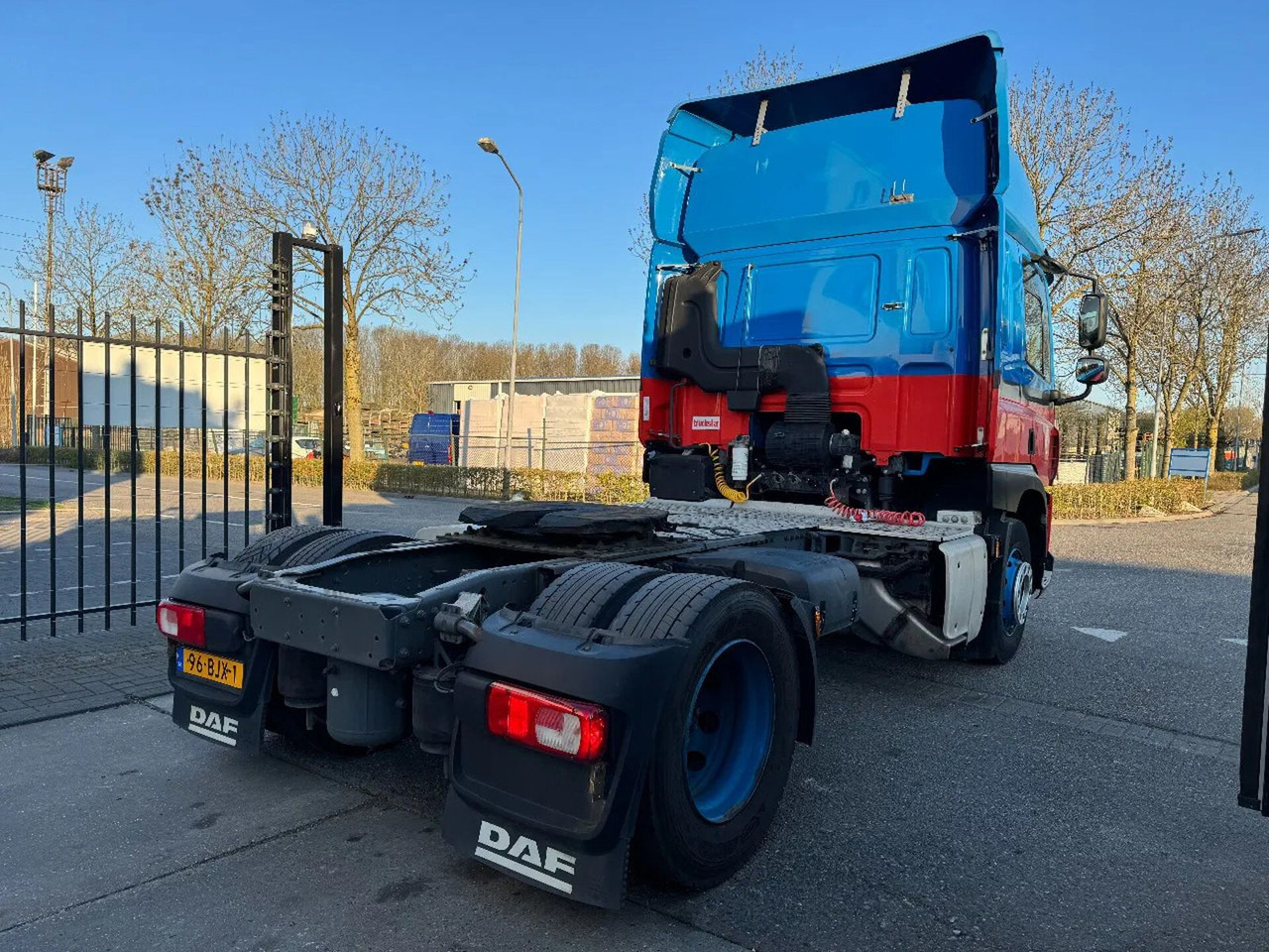 DAF CF 410 4X2 STANDARD EURO 6 FRIDGE - Tractor head: gambar 4 DAF CF 410 4X2 STANDARD EURO 6 FRIDGE - Tractor head: gambar 4