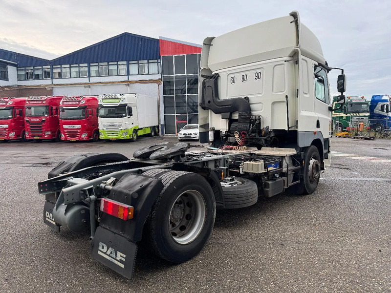 DAF CF 85.460 4X2 EURO 5 SLEEPER CAB - Tractor head: gambar 4 DAF CF 85.460 4X2 EURO 5 SLEEPER CAB - Tractor head: gambar 4