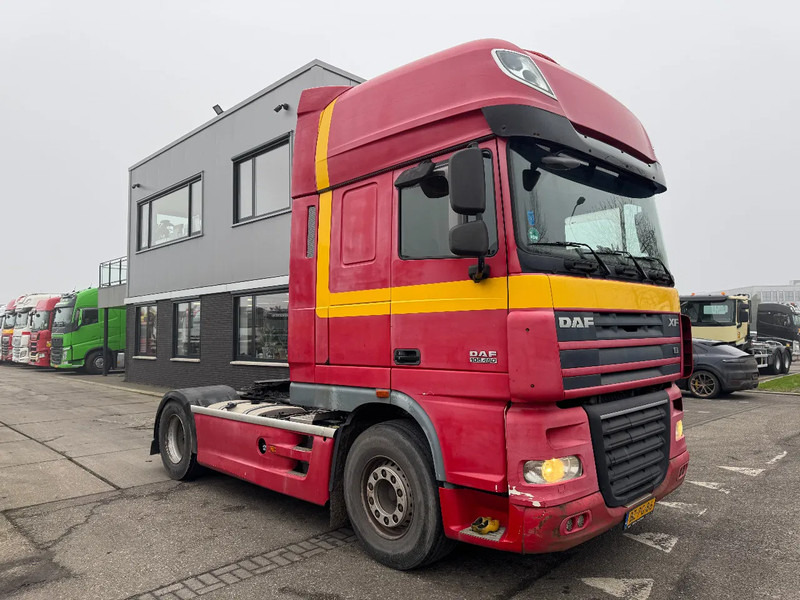 DAF XF 105.460 4X2 - EURO 5 + FULL SPOILER + NL TRUCK - Tractor head: gambar 3 DAF XF 105.460 4X2 - EURO 5 + FULL SPOILER + NL TRUCK - Tractor head: gambar 3