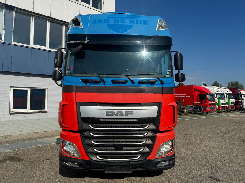 DAF XF 440 4X2 EURO 6 MEGA - Tractor head: gambar 2 DAF XF 440 4X2 EURO 6 MEGA - Tractor head: gambar 2