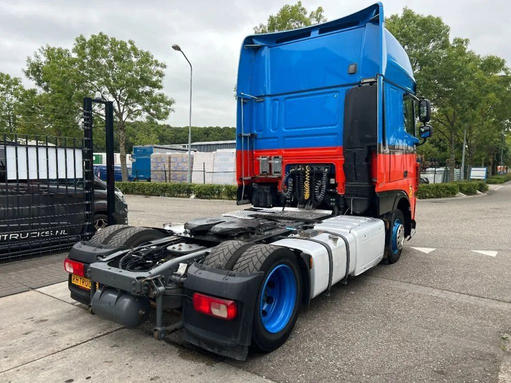 DAF XF 440 4X2 - EURO 6 - MEGA - Tractor head: gambar 4 DAF XF 440 4X2 - EURO 6 - MEGA - Tractor head: gambar 4