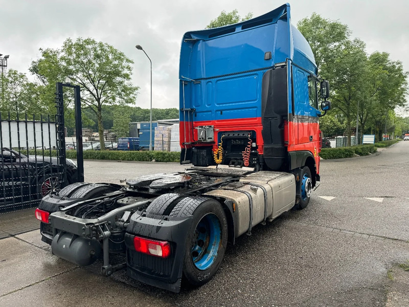 DAF XF 440 4X2 LOW DECK EURO 6 - Tractor head: gambar 5 DAF XF 440 4X2 LOW DECK EURO 6 - Tractor head: gambar 5