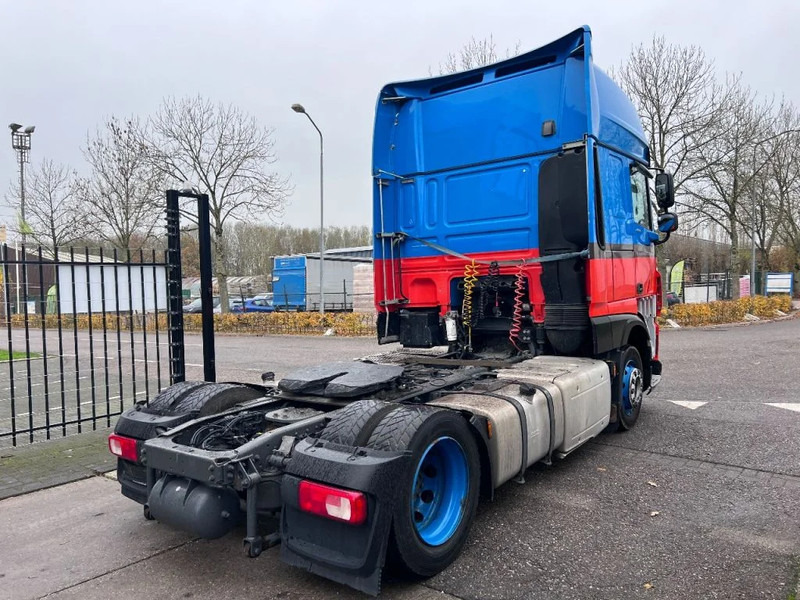 DAF XF 440 4X2 MEGA 678.649km - Tractor head: gambar 4 DAF XF 440 4X2 MEGA 678.649km - Tractor head: gambar 4