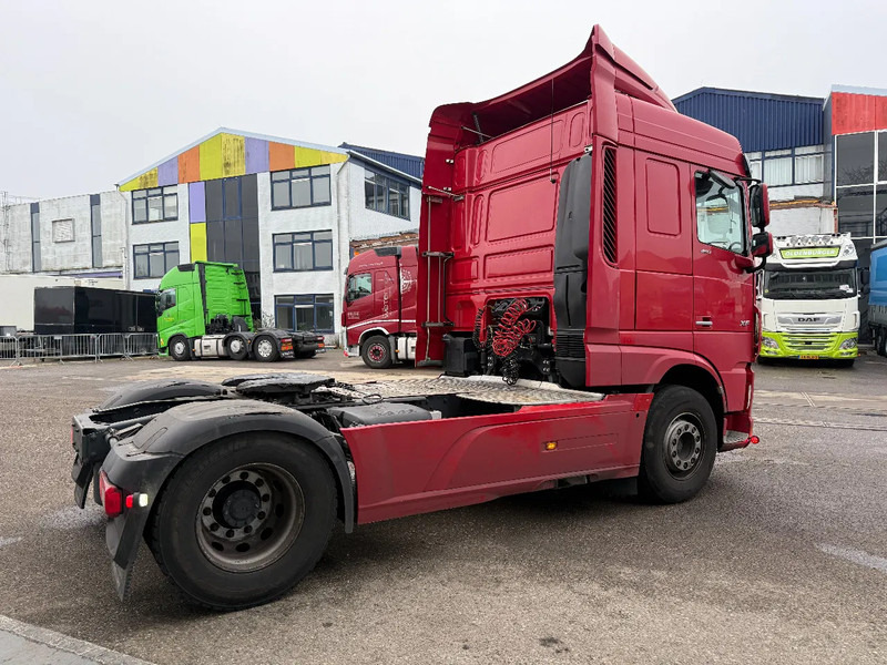 DAF XF 450 4X2 EURO 6 - FULL SPOILERS - APK 06/2026 - Tractor head: gambar 4 DAF XF 450 4X2 EURO 6 - FULL SPOILERS - APK 06/2026 - Tractor head: gambar 4