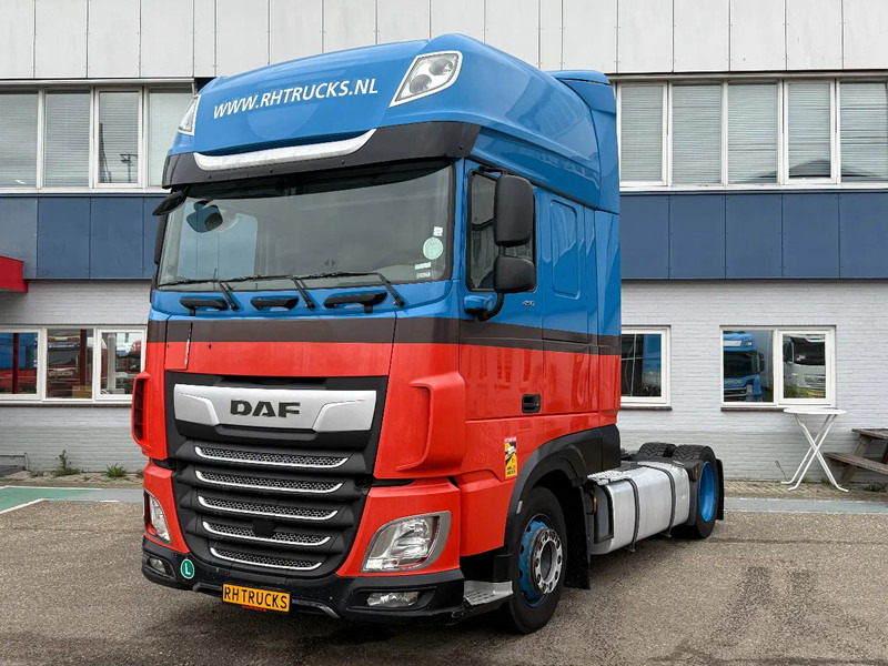 DAF XF 450 4X2 EURO 6 - MEGA - Tractor head: gambar 1 DAF XF 450 4X2 EURO 6 - MEGA - Tractor head: gambar 1