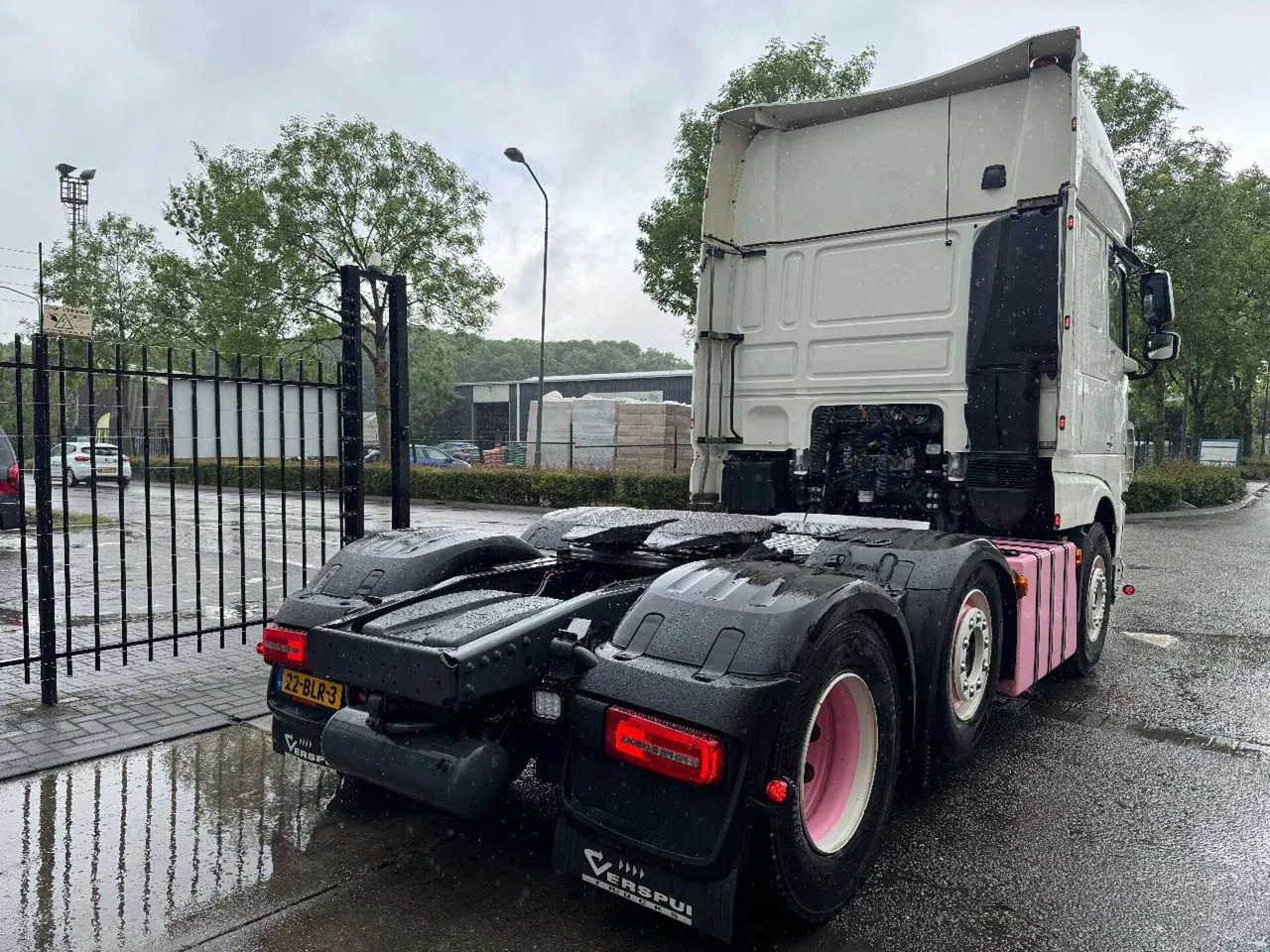 DAF XF 480 6X2 - EURO 6 + LIFT/STEERING AXLE + RETAR - Tractor head: gambar 5 DAF XF 480 6X2 - EURO 6 + LIFT/STEERING AXLE + RETAR - Tractor head: gambar 5