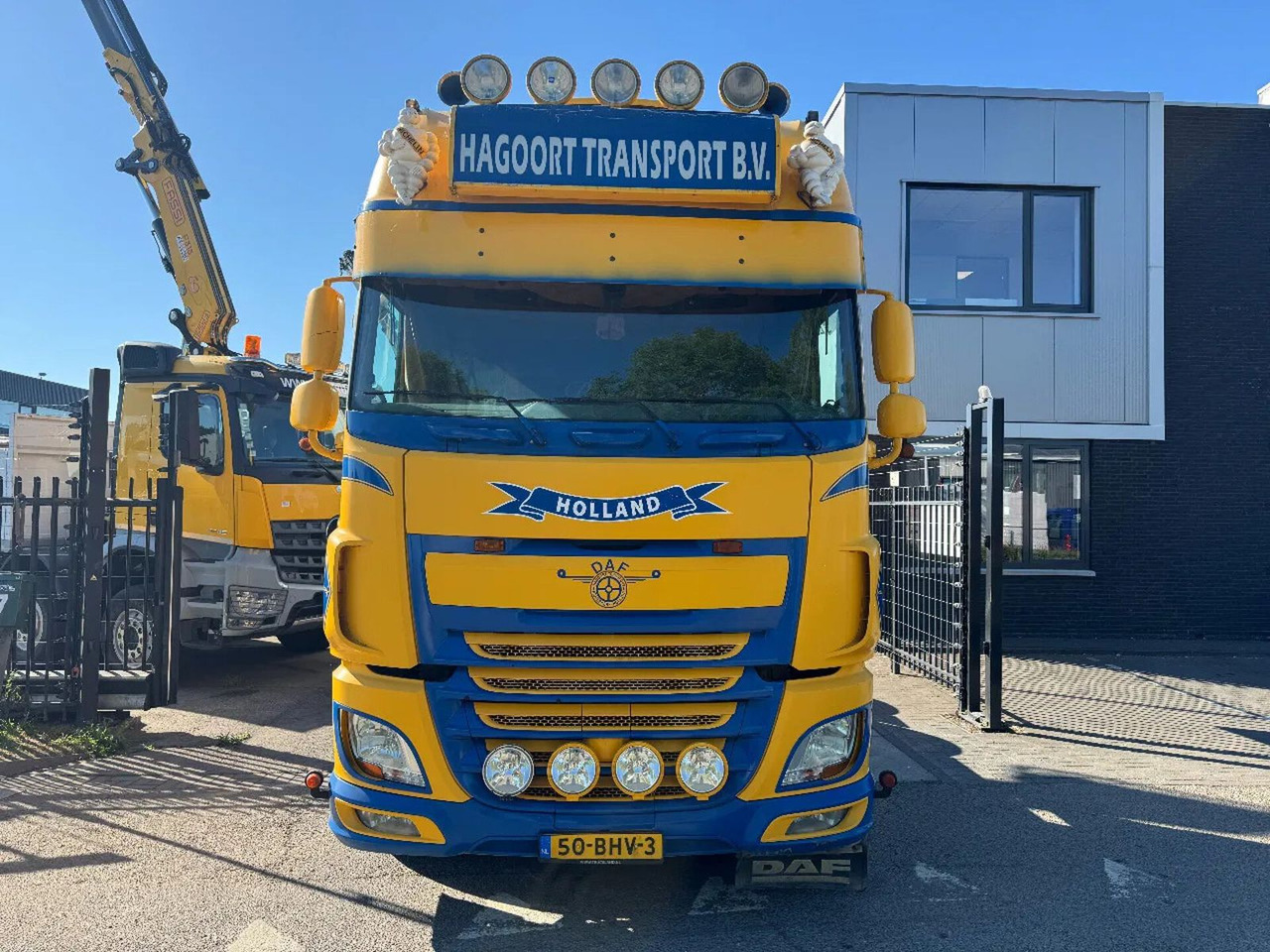 DAF XF 510 6X2 EURO 6 MANUAL GEAR STANDKLIMA HYDRAUL - Tractor head: gambar 2 DAF XF 510 6X2 EURO 6 MANUAL GEAR STANDKLIMA HYDRAUL - Tractor head: gambar 2