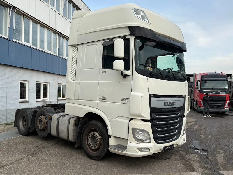 DAF XF 510 6X2 EURO 6 + STEERING & LIFTING AXLE - Tractor head: gambar 3 DAF XF 510 6X2 EURO 6 + STEERING & LIFTING AXLE - Tractor head: gambar 3