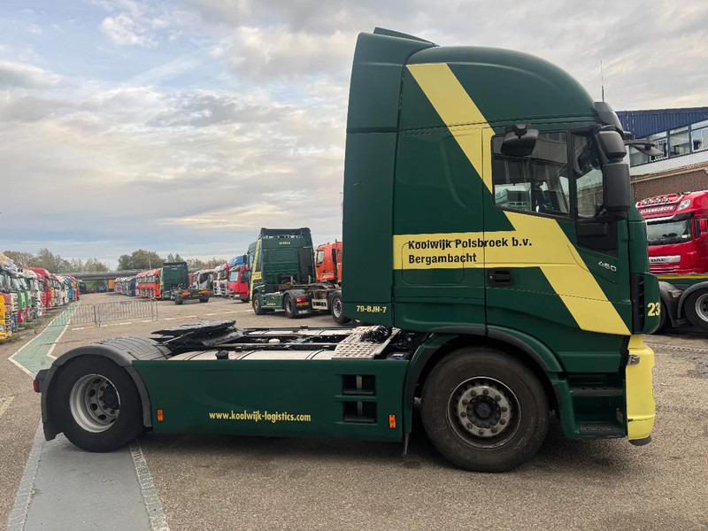 Iveco Stralis 460 4X2 EURO 6 SKIRTS AIRCO RADIO - Tractor head: gambar 4 Iveco Stralis 460 4X2 EURO 6 SKIRTS AIRCO RADIO - Tractor head: gambar 4