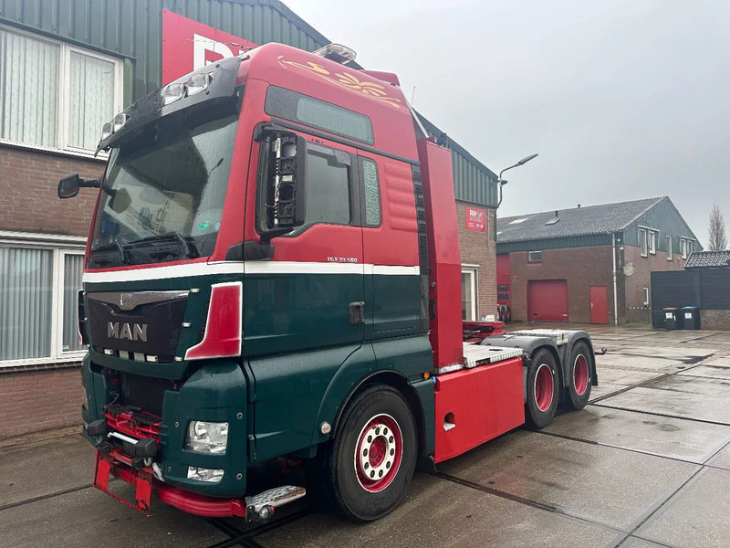 MAN TG 33-560 6X4 150 TON, INTARDER - Tractor head: gambar 2 MAN TG 33-560 6X4 150 TON, INTARDER - Tractor head: gambar 2
