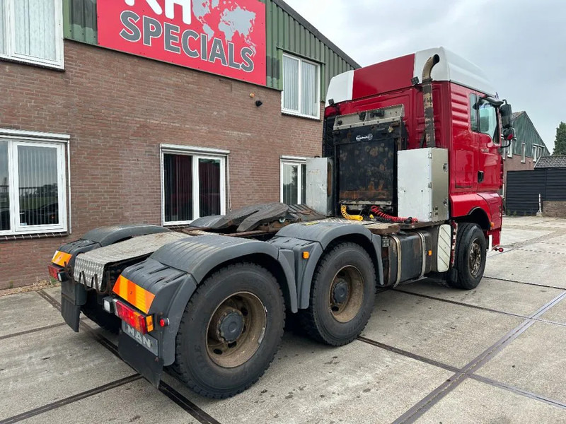 MAN TGA 33.530 6X4 MANUEL GEARBOX 70 TON - Tractor head: gambar 4 MAN TGA 33.530 6X4 MANUEL GEARBOX 70 TON - Tractor head: gambar 4