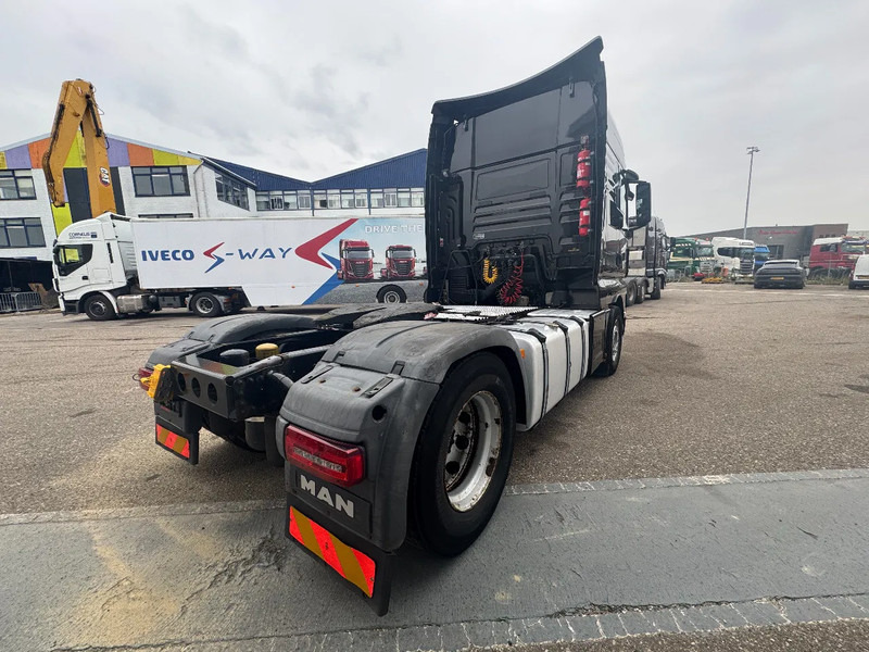 MAN TGX 18.500 4X2 EURO 6 - Tractor head: gambar 4 MAN TGX 18.500 4X2 EURO 6 - Tractor head: gambar 4