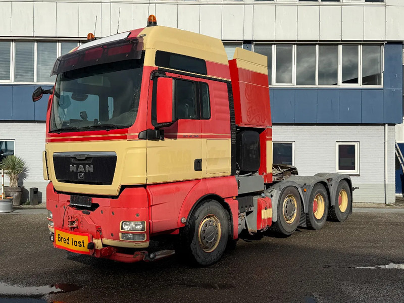 MAN TGX 41.540 8X4 170 TON+ RETARDER + PTO HYDRAULICS - ONLY 182.827 KM - Tractor head: gambar 1 MAN TGX 41.540 8X4 170 TON+ RETARDER + PTO HYDRAULICS - ONLY 182.827 KM - Tractor head: gambar 1