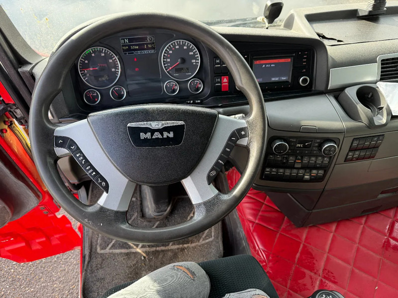 Tractor head MAN TGX 41.540 8X4 170 TON+ RETARDER + PTO HYDRAULICS - ONLY 182.827 KM: gambar 19 Tractor head MAN TGX 41.540 8X4 170 TON+ RETARDER + PTO HYDRAULICS - ONLY 182.827 KM: gambar 19