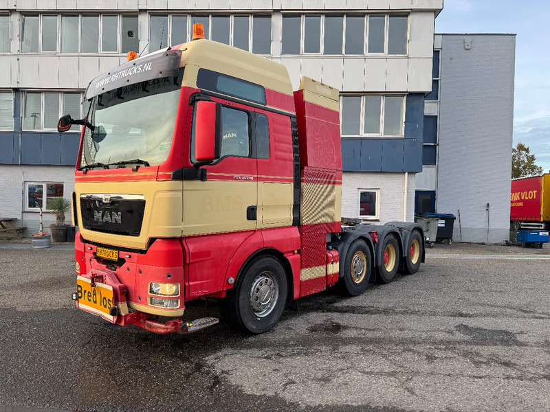 MAN TGX 41.540 8X4 RETARDER PTO HYDRAULICS HUB REDUCTION - Tractor head: gambar 1 MAN TGX 41.540 8X4 RETARDER PTO HYDRAULICS HUB REDUCTION - Tractor head: gambar 1