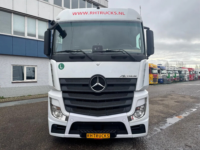 Mercedes-Benz Actros 1842 4X2 EURO 6 MEGA DOUBLE TANK - Tractor head: gambar 2 Mercedes-Benz Actros 1842 4X2 EURO 6 MEGA DOUBLE TANK - Tractor head: gambar 2