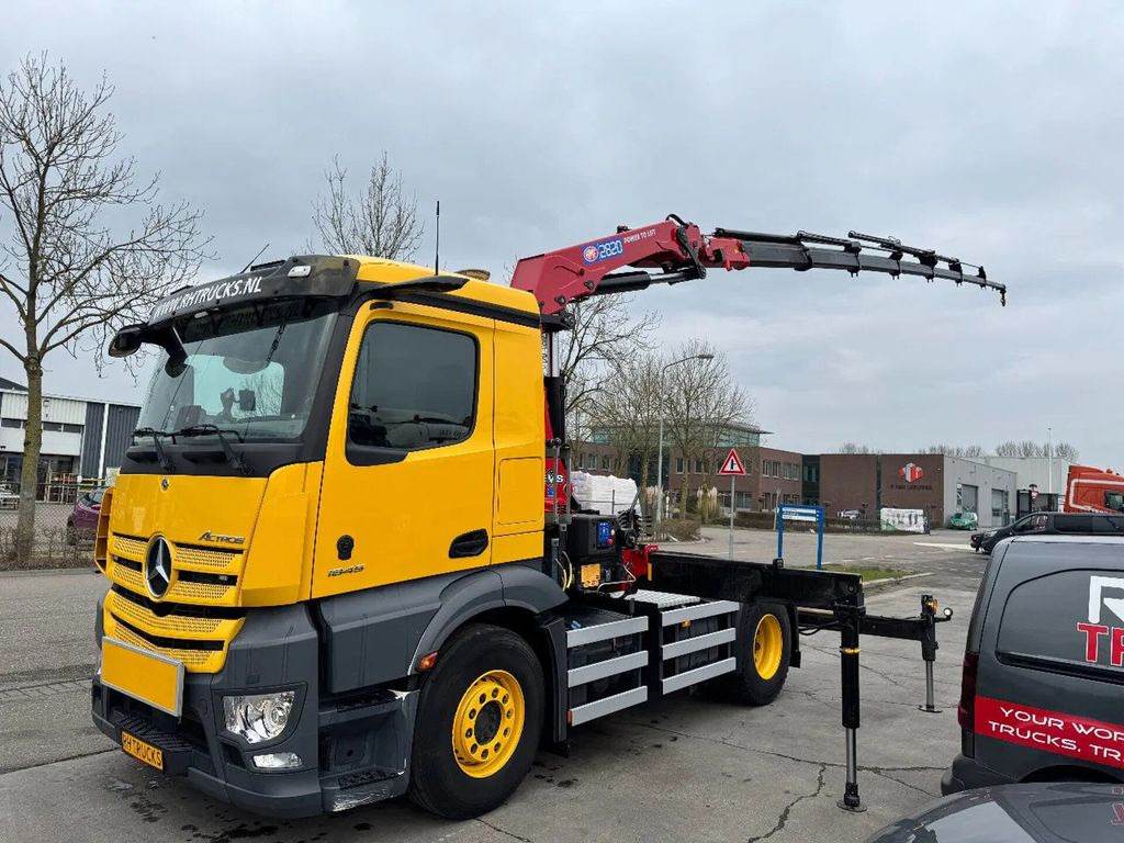 Mercedes-Benz Actros 1845 4X2 - EURO 6 + HMF 2820 + REMOTE + O - Tractor head: gambar 2 Mercedes-Benz Actros 1845 4X2 - EURO 6 + HMF 2820 + REMOTE + O - Tractor head: gambar 2