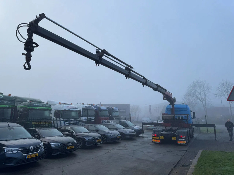 Scania P450 6X2 - EURO 6 + HMF 2620-K5 + REMOTE + LIFT AXLE - Tractor head: gambar 4 Scania P450 6X2 - EURO 6 + HMF 2620-K5 + REMOTE + LIFT AXLE - Tractor head: gambar 4