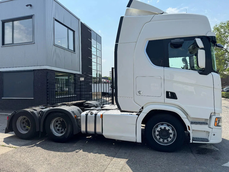 Scania R580 V8 NGS 6X4 EURO 6 RETARDER - Tractor head: gambar 4 Scania R580 V8 NGS 6X4 EURO 6 RETARDER - Tractor head: gambar 4