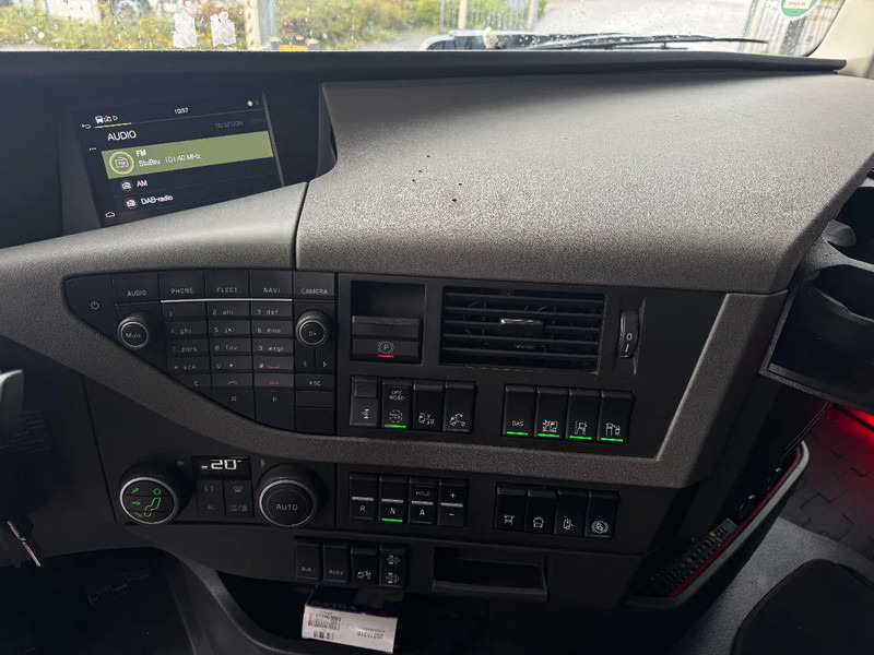 Leasing Volvo FH 460 4X2 EURO 6 ALCOA 2 UNITS I PARK COOL STANDKLIMA Volvo FH 460 4X2 EURO 6 ALCOA 2 UNITS I PARK COOL STANDKLIMA: gambar 15 Leasing Volvo FH 460 4X2 EURO 6 ALCOA 2 UNITS I PARK COOL STANDKLIMA Volvo FH 460 4X2 EURO 6 ALCOA 2 UNITS I PARK COOL STANDKLIMA: gambar 15