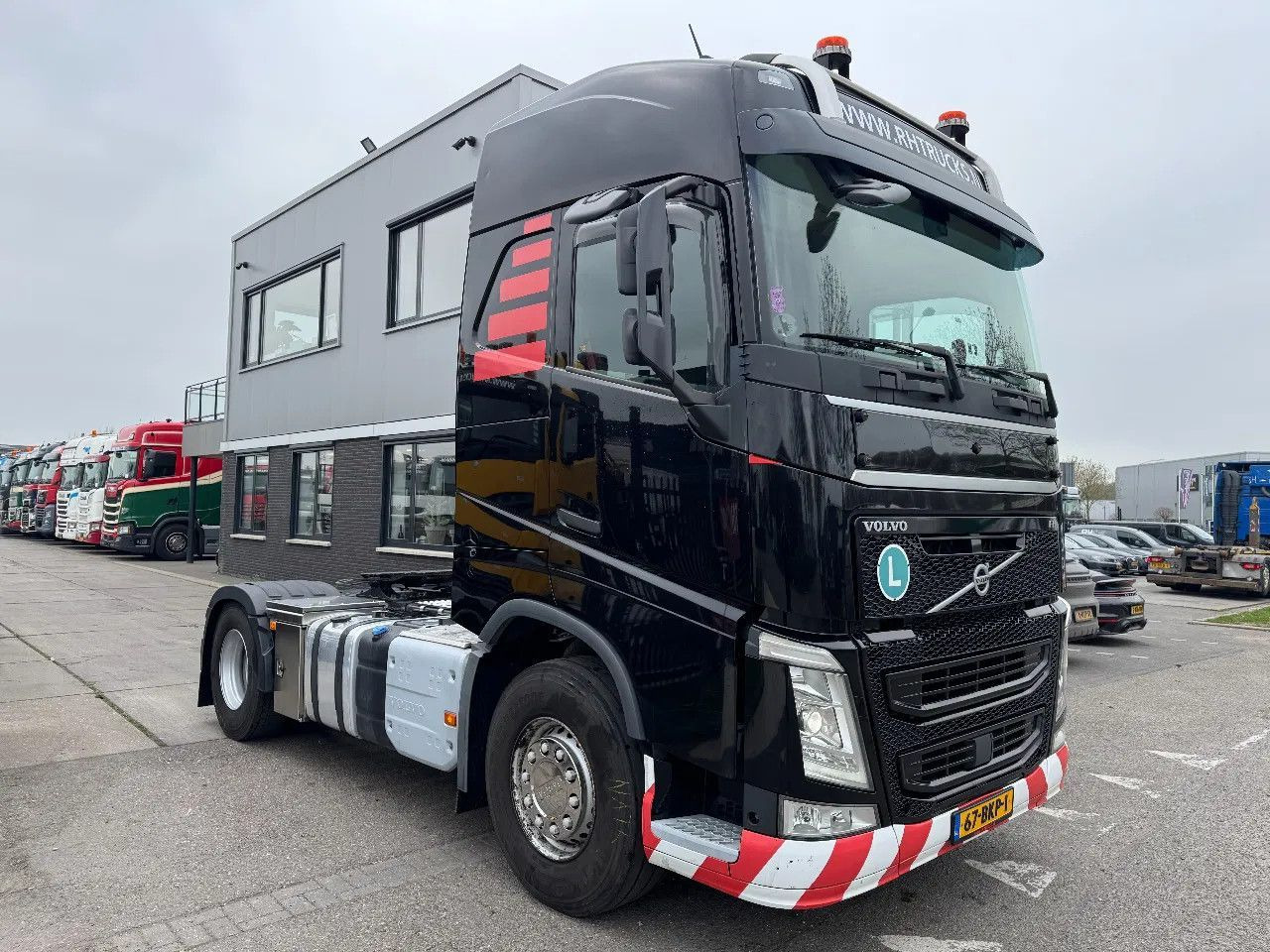 Volvo FH 460 4X2 EURO 6 PARK COOL 2 UNITS - Tractor head: gambar 4 Volvo FH 460 4X2 EURO 6 PARK COOL 2 UNITS - Tractor head: gambar 4