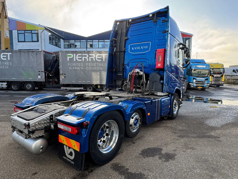Volvo FH 500 6X2 EURO 6 DYNAMIC STEERING HYDRAULIC - Tractor head: gambar 5 Volvo FH 500 6X2 EURO 6 DYNAMIC STEERING HYDRAULIC - Tractor head: gambar 5