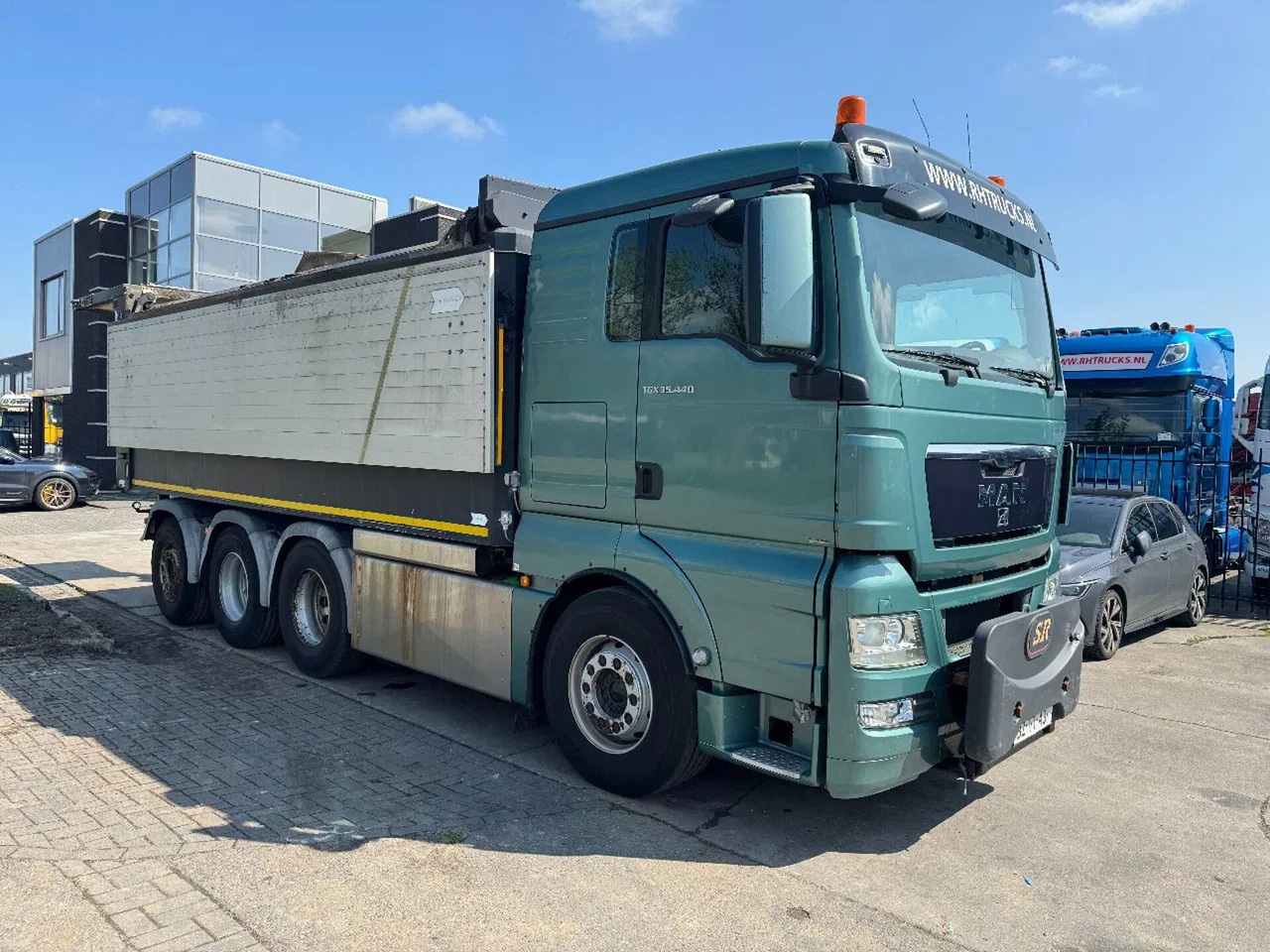 MAN TGX 35.500 8X4 VAKO BANDLOSSER - Truk: gambar 3 MAN TGX 35.500 8X4 VAKO BANDLOSSER - Truk: gambar 3