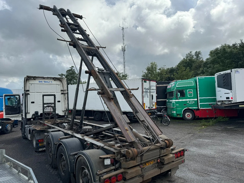 Van Hool CABLE AND KIPPING SYSTEM 3X BPW AXLE FRONT LIFTING - Semi-trailer pengangkut mobil: gambar 4 Van Hool CABLE AND KIPPING SYSTEM 3X BPW AXLE FRONT LIFTING - Semi-trailer pengangkut mobil: gambar 4