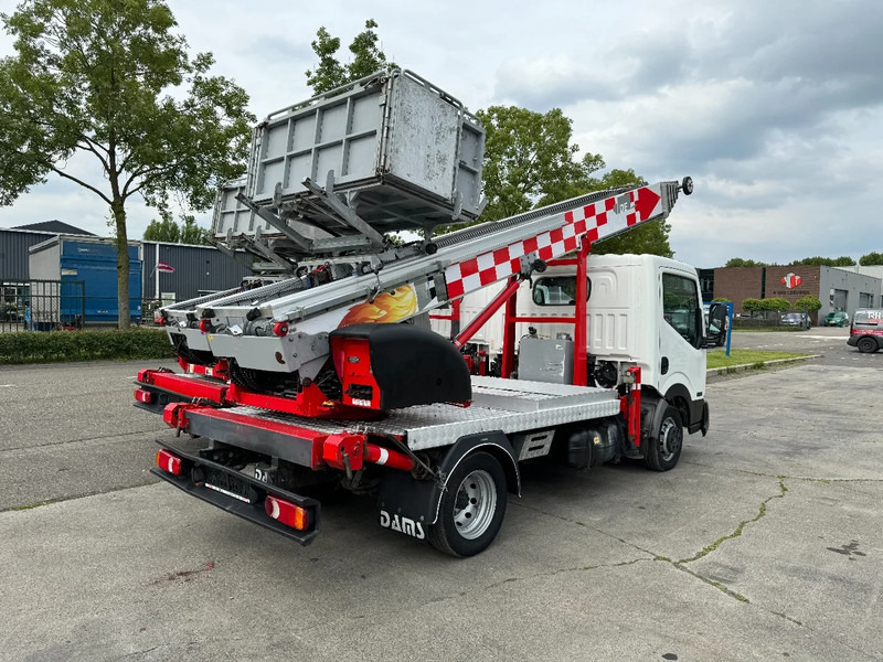 Nissan 3X UNIT CABSTAR 35.13 + LIFT 25 METER + REMOTE CONTROL EURO 6 - Van pengiriman: gambar 3 Nissan 3X UNIT CABSTAR 35.13 + LIFT 25 METER + REMOTE CONTROL EURO 6 - Van pengiriman: gambar 3