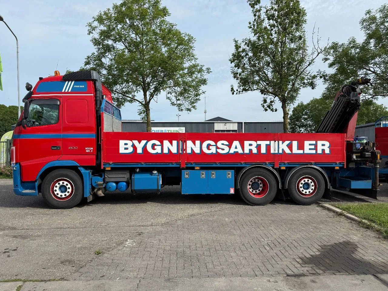 Volvo FH 16.600 600 - 6X2 - EURO 5 + HMF 2420 K5 + REM - Truk derek: gambar 5 Volvo FH 16.600 600 - 6X2 - EURO 5 + HMF 2420 K5 + REM - Truk derek: gambar 5