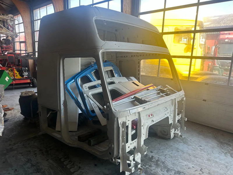 Volvo FH XL - Kabin dan interior untuk Truk: gambar 2 Volvo FH XL - Kabin dan interior untuk Truk: gambar 2