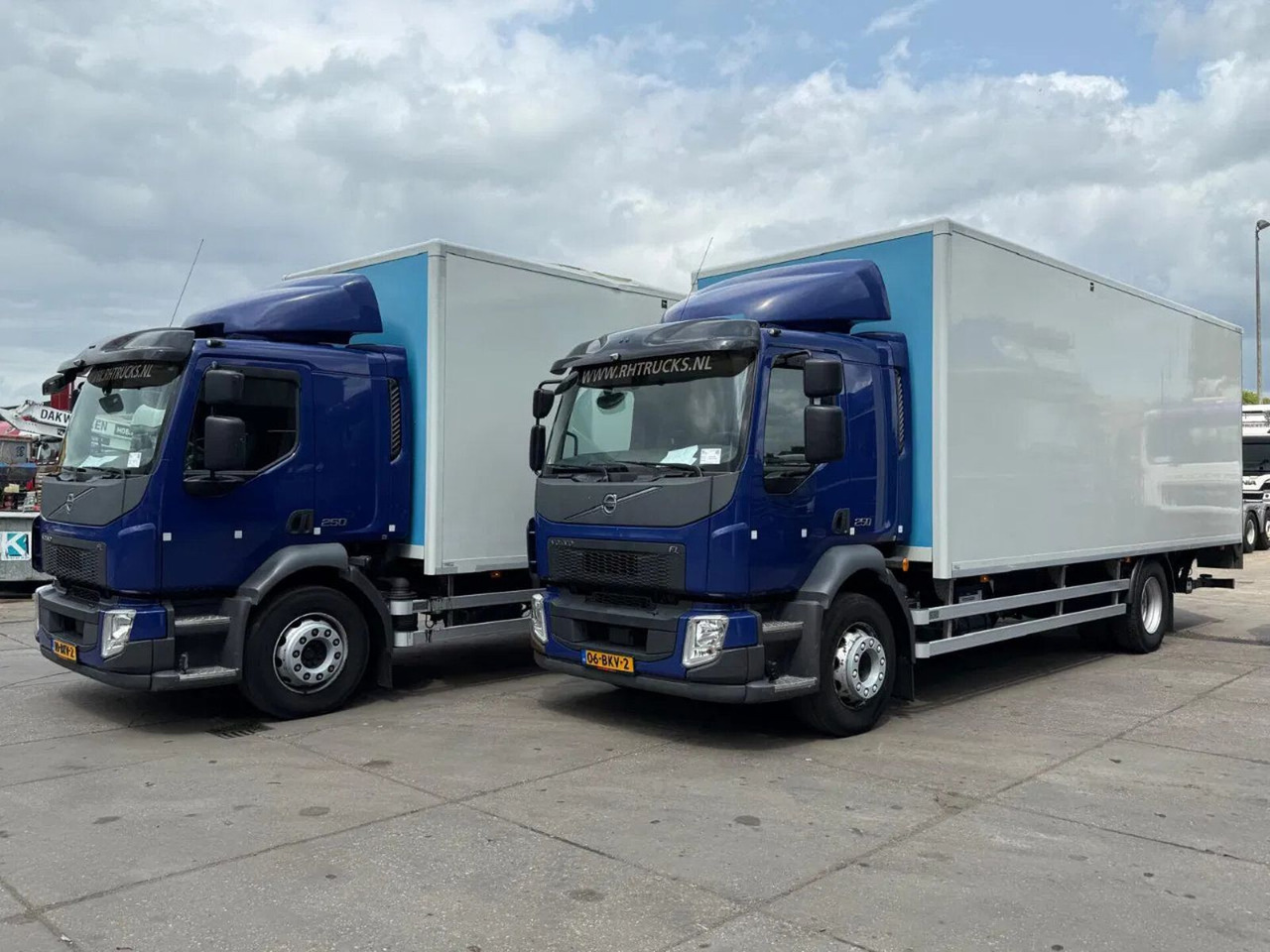 Volvo FL 250 4X2 - EURO 6 + DHOLLANDIA LIFT + TÜV 05-2 - Truk box: gambar 1 Volvo FL 250 4X2 - EURO 6 + DHOLLANDIA LIFT + TÜV 05-2 - Truk box: gambar 1